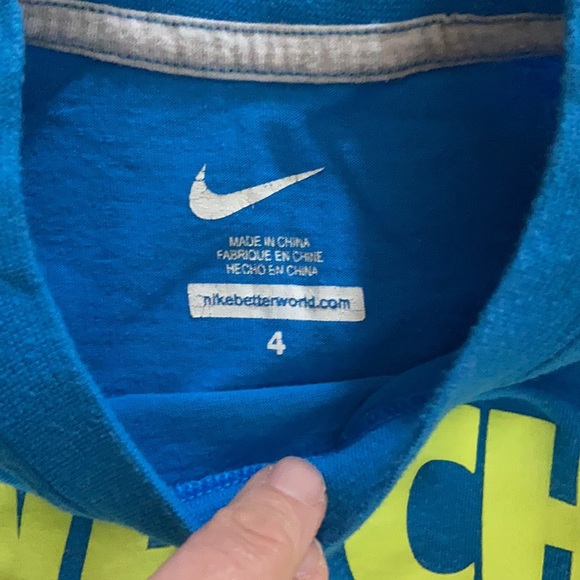 Two Nike Boys' Dri-Fit Shirts - Picture 7 of 8